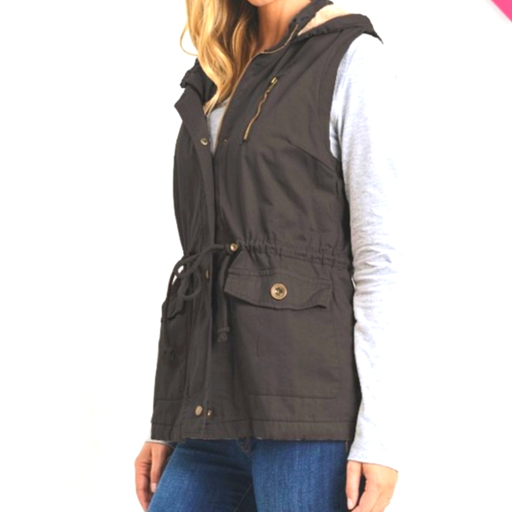 Hooded Twill Vest